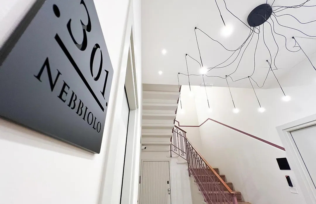 Rossovino Milano Boutique-1